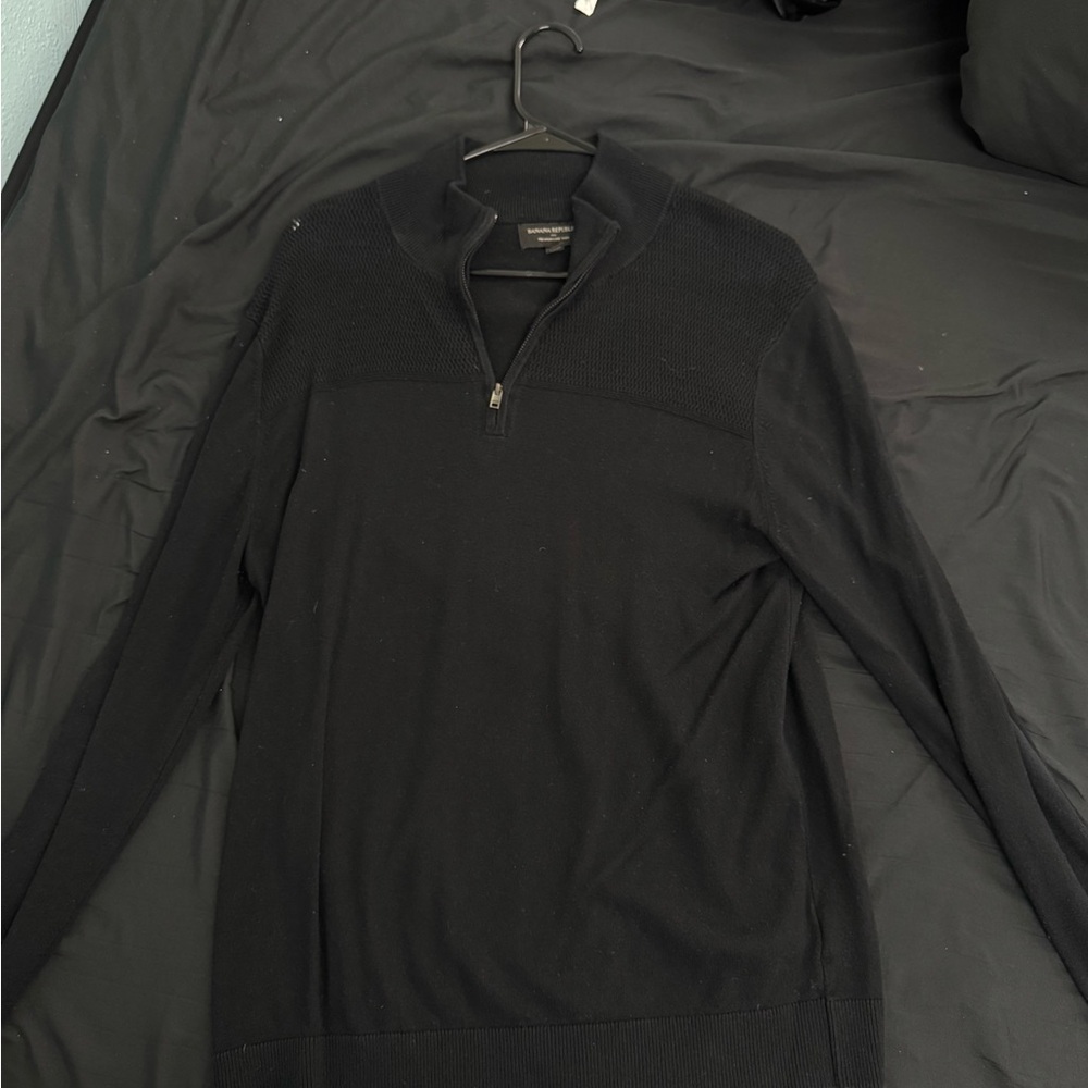 Banana Republic Men's Black Zip-Up Sweater